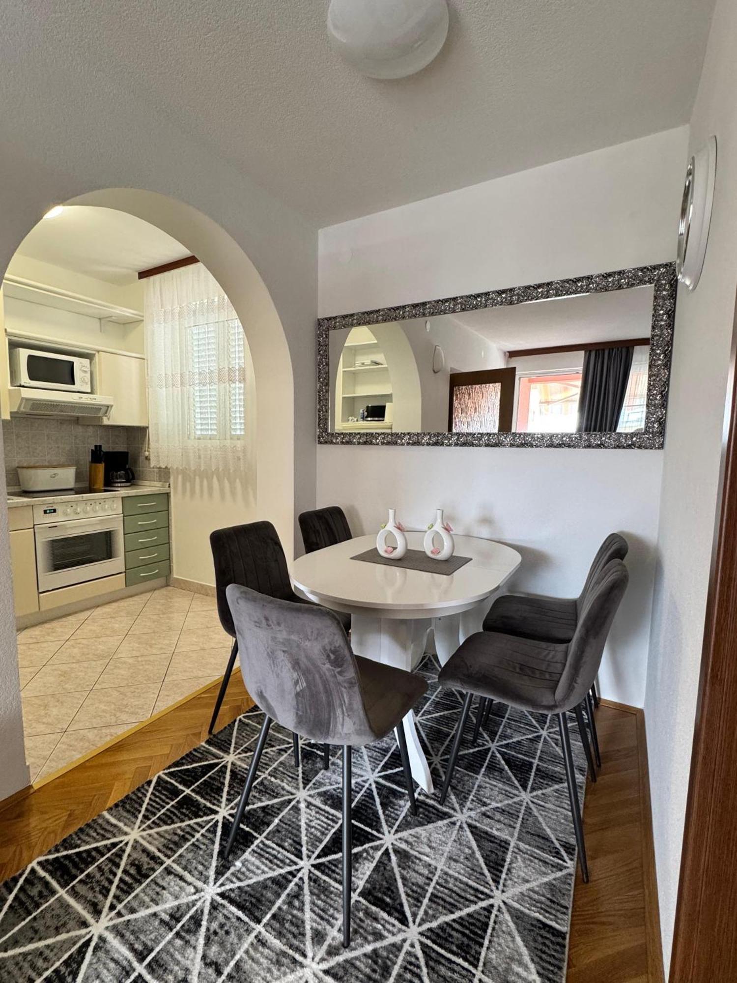Senada Apartments Selce Extérieur photo