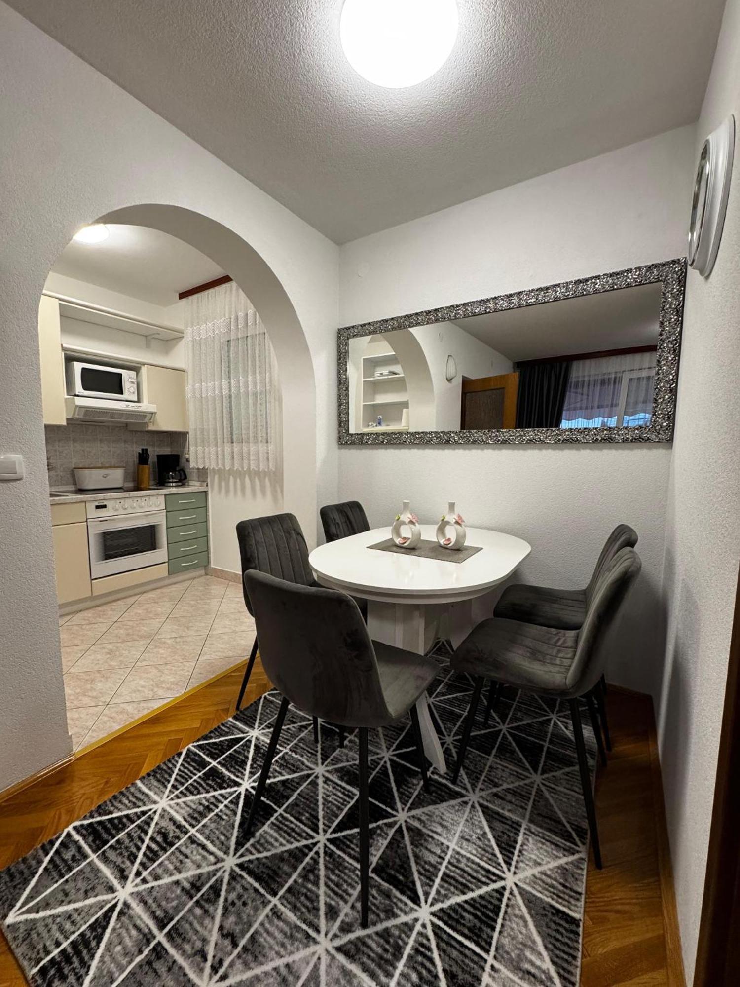 Senada Apartments Selce Extérieur photo